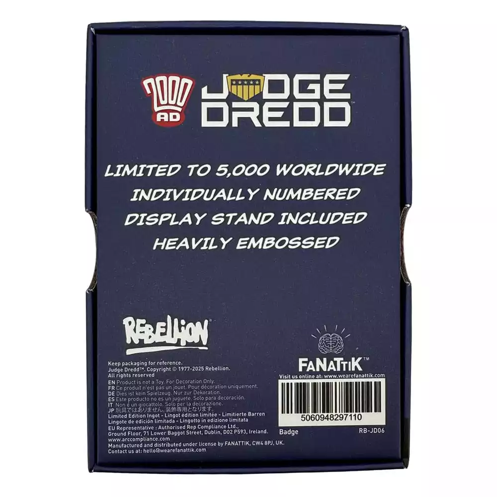 2000-ad-replica-judge-dredd-badge-limited-edition-1765677958-4