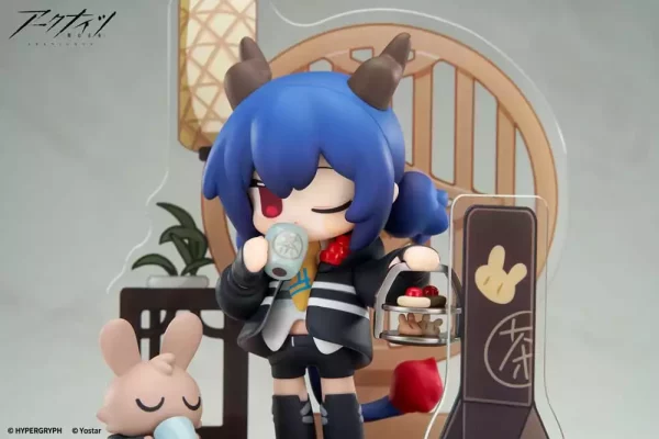 arknights-would-you-like-a-dessert-mini-series-pvc-statue-chen-11-cm-1765672015-2