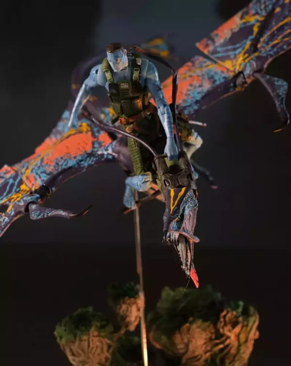 avatar-the-way-of-water-action-figure-recom-quaritch-rda-banshee-gold-label-1765710909-5