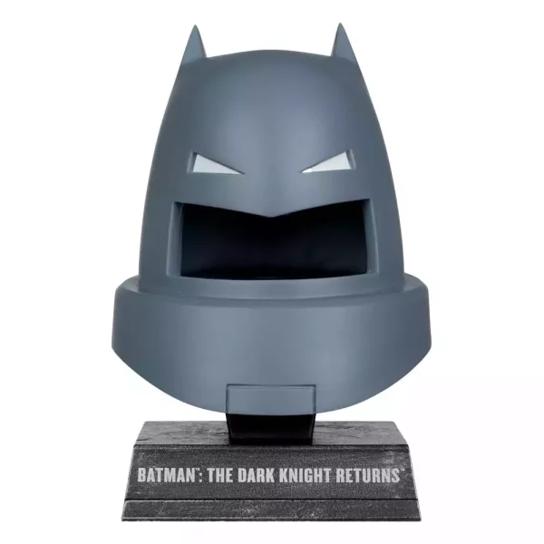 batman-dc-direct-mini-replica-1-3-armoured-batman-cowl-dark-knight-returns-18-cm-1765711394-0 batman-dc-direct-mini-replica-1-3-armoured-batman-cowl-dark-knight-returns-18-cm-1765711394-0