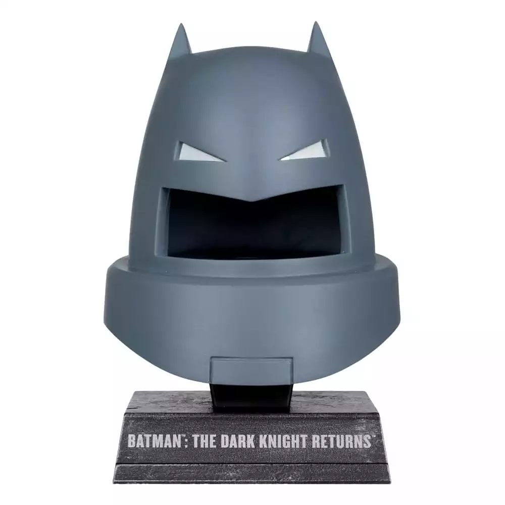batman-dc-direct-mini-replica-1-3-armoured-batman-cowl-dark-knight-returns-18-cm-1765711394-0