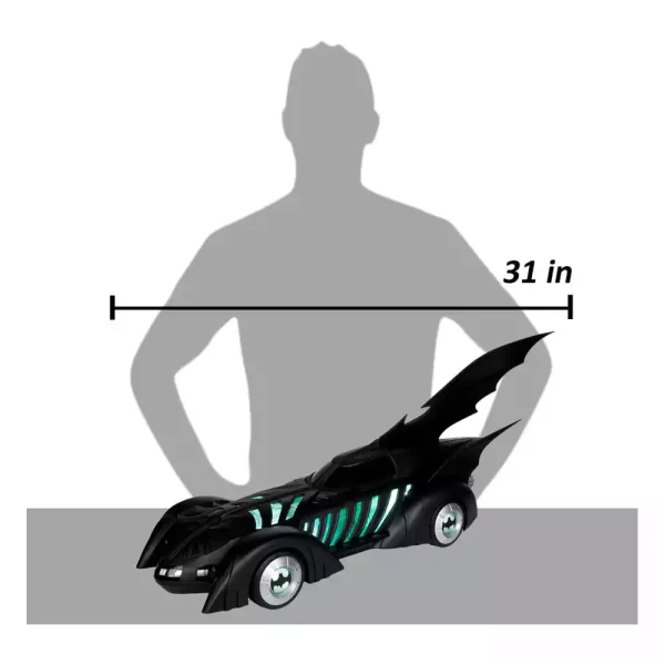 batman-forever-dc-multiverse-action-figure-with-vehicle-alfred-pennyworth-batmobile-gold-label-79-cm-1765710693-16