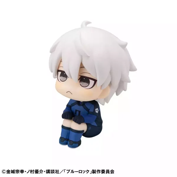 blue-lock-look-up-pvc-statue-seishiro-nagi-japanese-national-player-match-ver-11-cm-1765711891-3