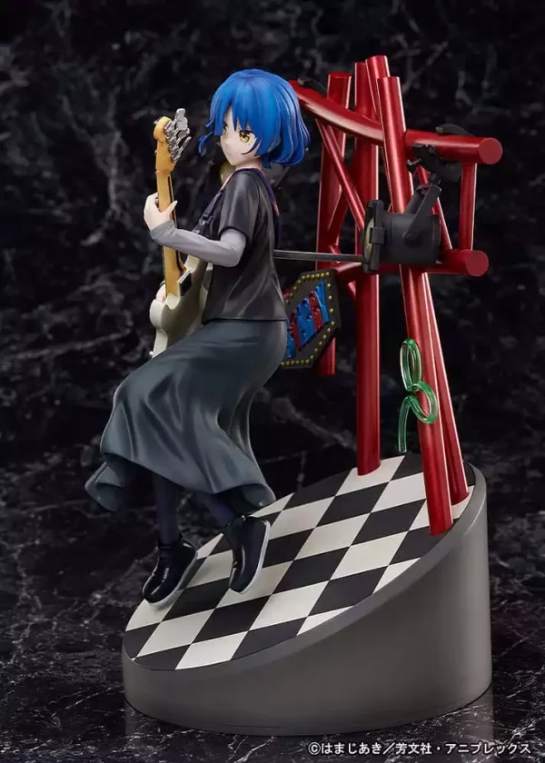 bocchi-the-rock-statue-1-7-ryo-yamada-23-cm-1765672176-3 bocchi-the-rock-statue-1-7-ryo-yamada-23-cm-1765672176-3