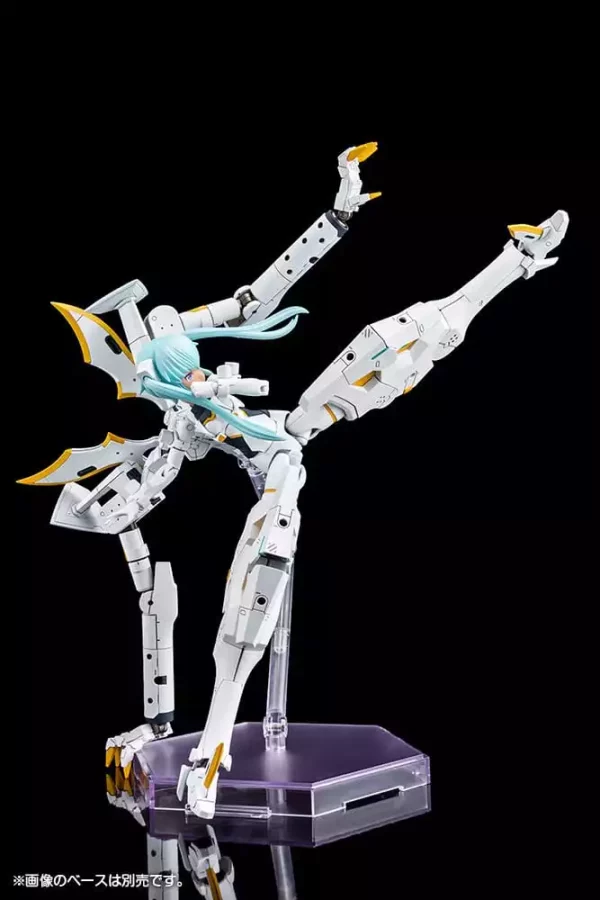 busou-shinki-plastic-model-kit-type-devil-strarf-repaint-color-version-20-cm-1765707105-6 busou-shinki-plastic-model-kit-type-devil-strarf-repaint-color-version-20-cm-1765707105-6