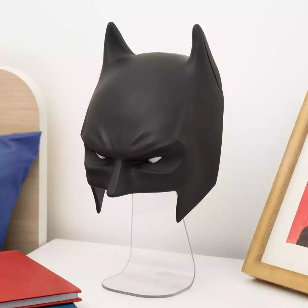 dc-comics-3d-led-light-batman-mask-1765716282-4