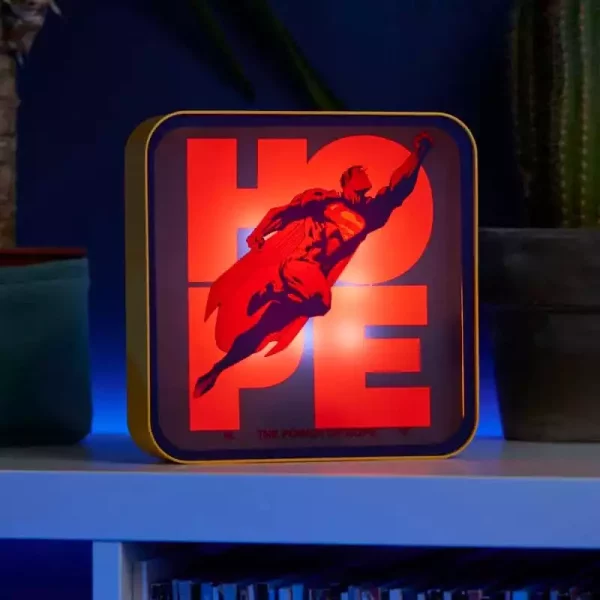 dc-comics-acrylic-light-superman-1765714768-1 dc-comics-acrylic-light-superman-1765714768-1