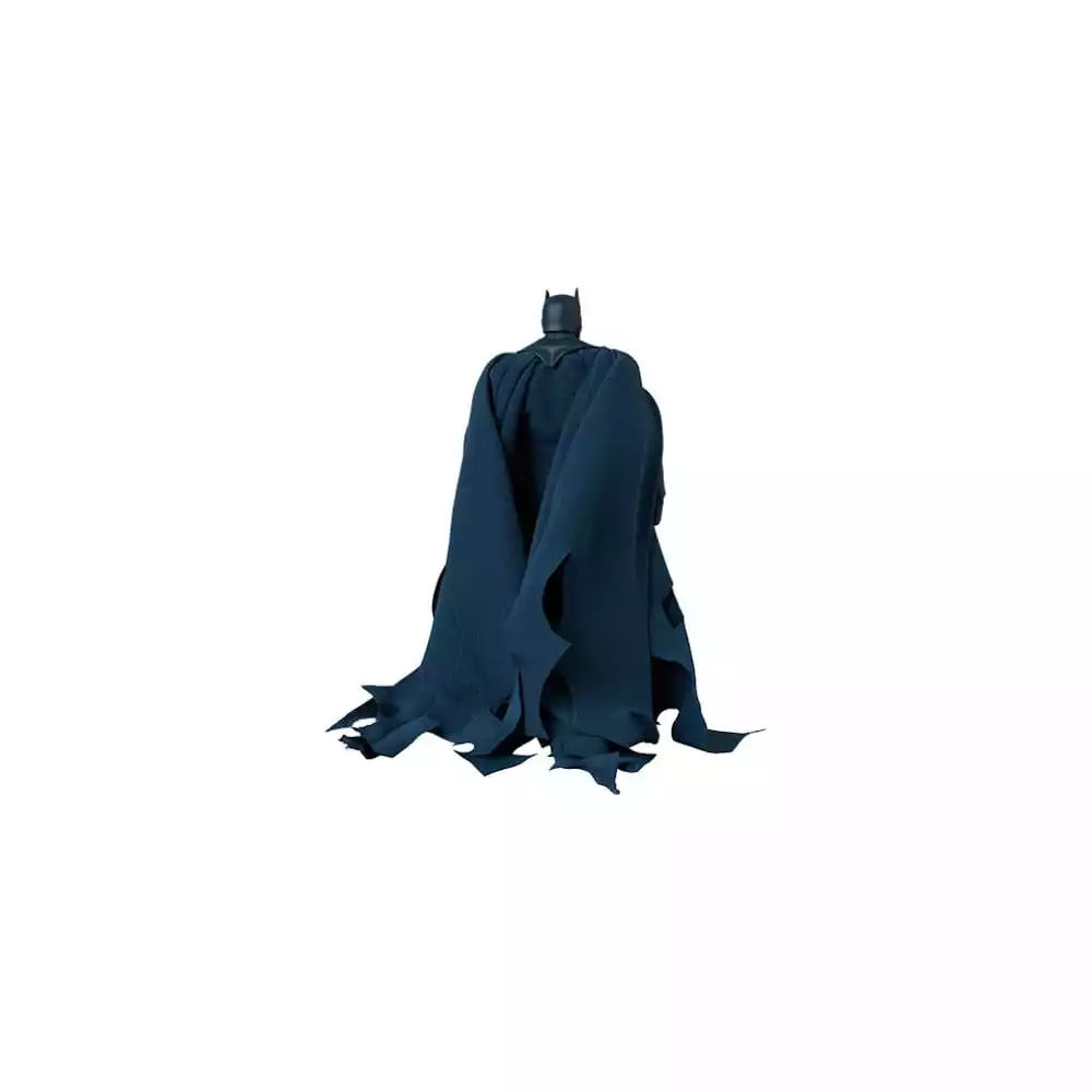 dc-comics-mafex-action-figure-batman-damage-ver-batman-hush-ver-16-cm-1765711672-5