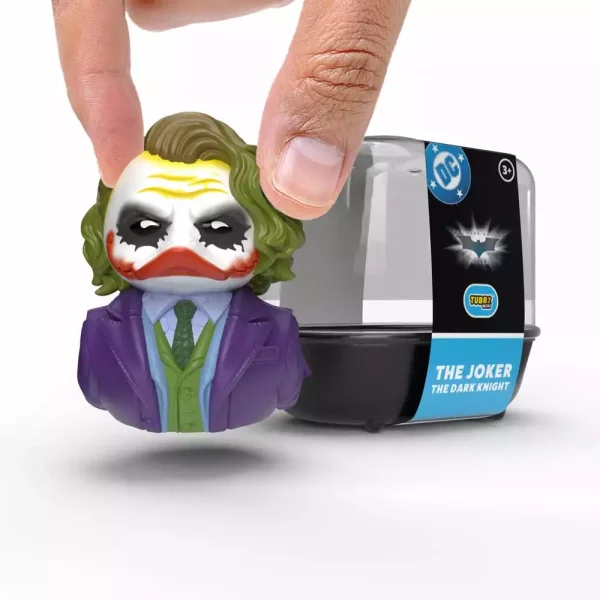 dc-comics-tubbz-mini-pvc-figure-joker-the-dark-knight-10-cm-1765715366-1 dc-comics-tubbz-mini-pvc-figure-joker-the-dark-knight-10-cm-1765715366-1