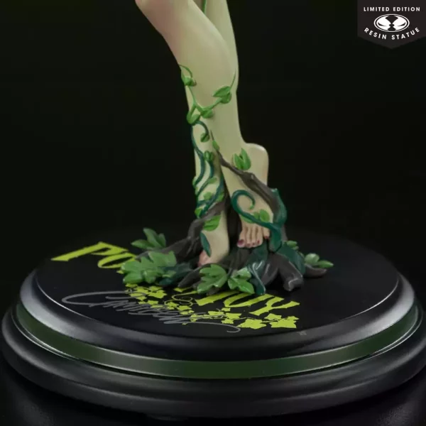 dc-direct-cover-girls-statue-1-8-poison-ivy-by-j-scott-campbell-24-cm-1765711438-7
