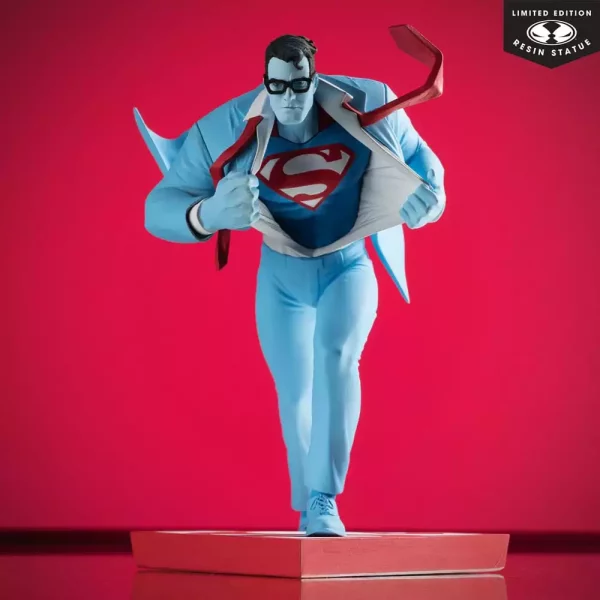 dc-direct-statue-1-10-superman-red-and-blue-superman-by-clayton-henry-limited-edition-16-cm-1765711456-5