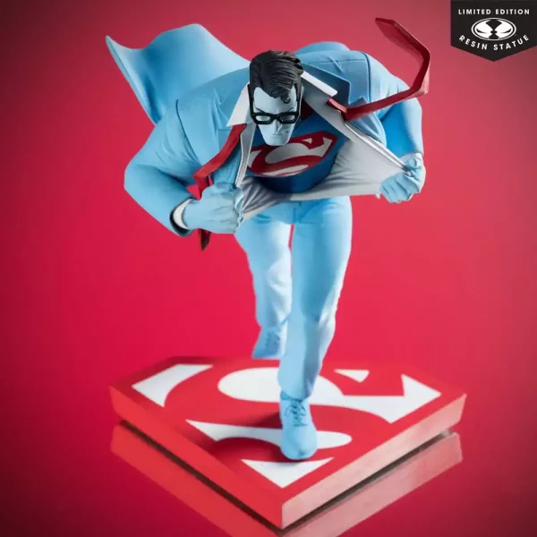 dc-direct-statue-1-10-superman-red-and-blue-superman-by-clayton-henry-limited-edition-16-cm-1765711458-7