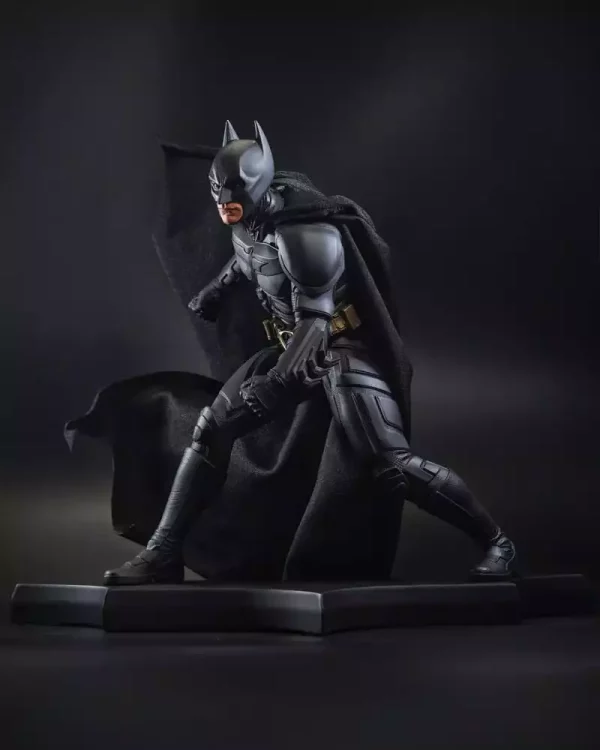 dc-direct-statue-dc-movie-statues-batman-the-dark-knight-24-cm-1765711445-5 dc-direct-statue-dc-movie-statues-batman-the-dark-knight-24-cm-1765711445-5