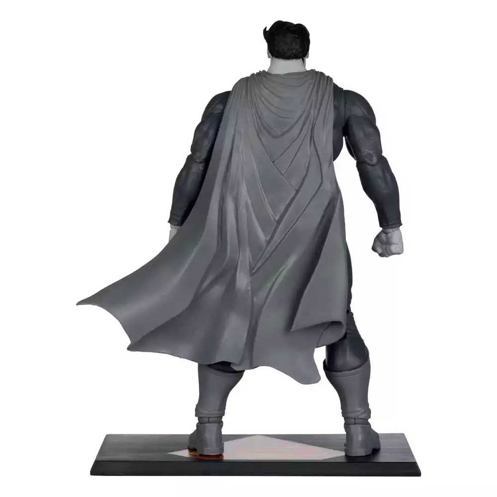 dc-multiverse-action-figure-superman-the-dark-knight-returns-black-white-accent-edition-gold-label-18-cm-1765710997-5