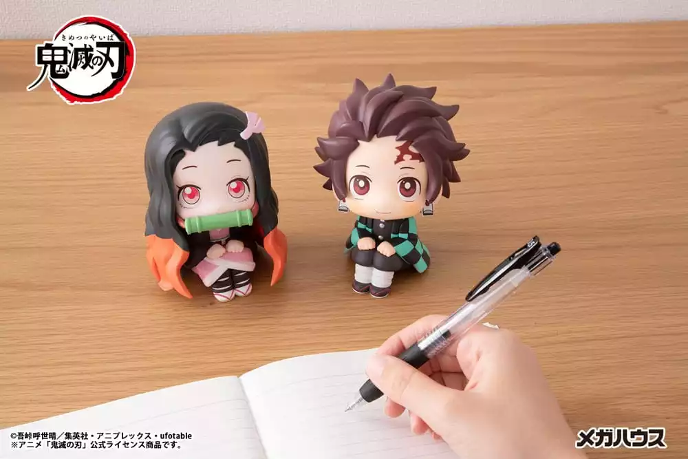 demon-slayer-kimetsu-no-yaiba-look-up-pvc-statue-tanjiro-kamado-11-cm-1765712706-8