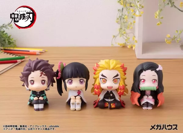 demon-slayer-kimetsu-no-yaiba-look-up-pvc-statue-tanjiro-kamado-11-cm-1765712707-9 demon-slayer-kimetsu-no-yaiba-look-up-pvc-statue-tanjiro-kamado-11-cm-1765712707-9