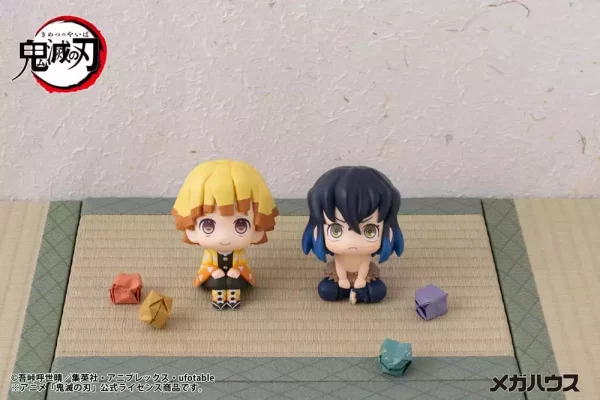 demon-slayer-kimetsu-no-yaiba-look-up-pvc-statue-zenitsu-agatsuma-smile-ver-11-cm-1765712722-2