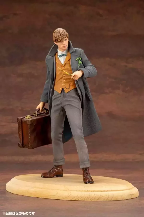 fantastic-beasts-2-artfx-pvc-statue-1-10-newt-scamander-18-cm-1765707820-6