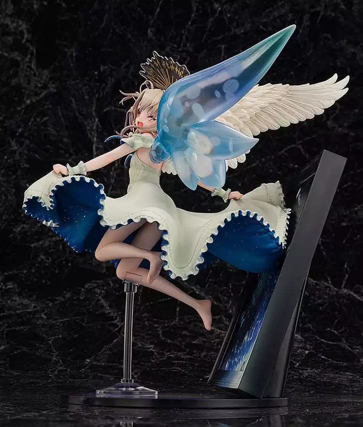 fate-kaleid-liner-prisma-illya-3rei-pvc-statue-1-7-illyasviel-von-einzbern-15th-anniversary-ver-23-cm-1765705636-2