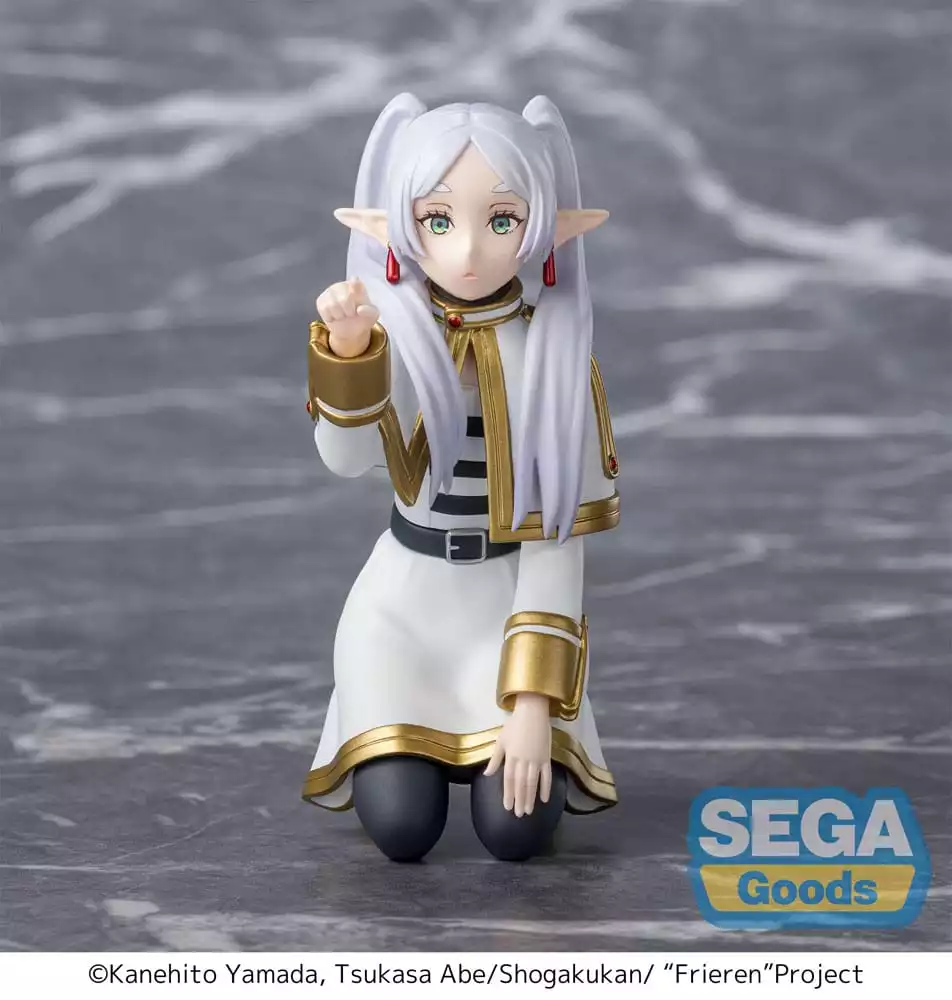 frieren-beyond-journeys-end-pm-perching-pvc-statue-frieren-poking-something-10-cm-1765723428-5