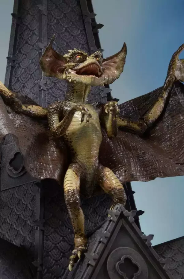 gremlins-2-deluxe-action-figure-bat-gremlin-15-cm-1765713893-2