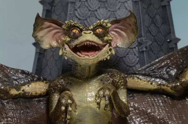 gremlins-2-deluxe-action-figure-bat-gremlin-15-cm-1765713894-3