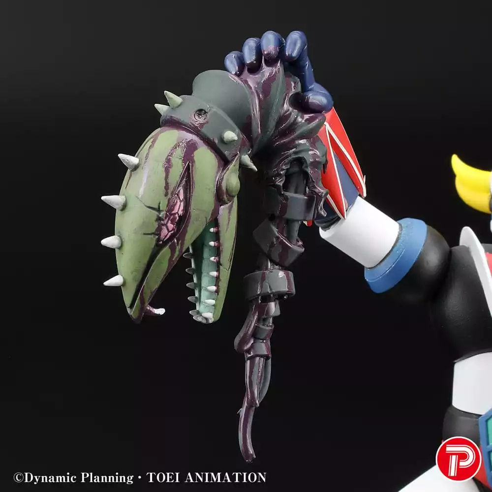 grendizer-scene-selection-01-pvc-statue-grendizer-a-cry-of-victory-14-cm-1765674533-7
