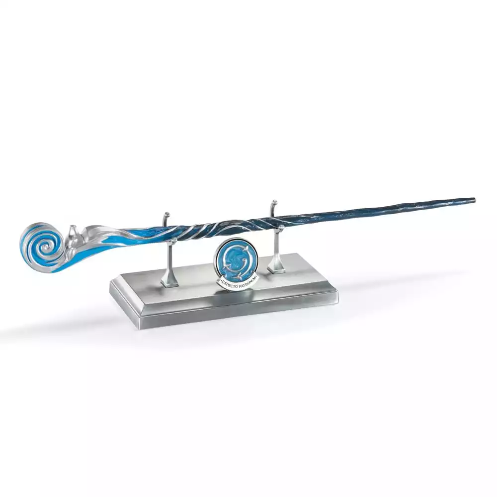 harry-potter-celebration-wand-patronus-charm-2025-1765715433-6