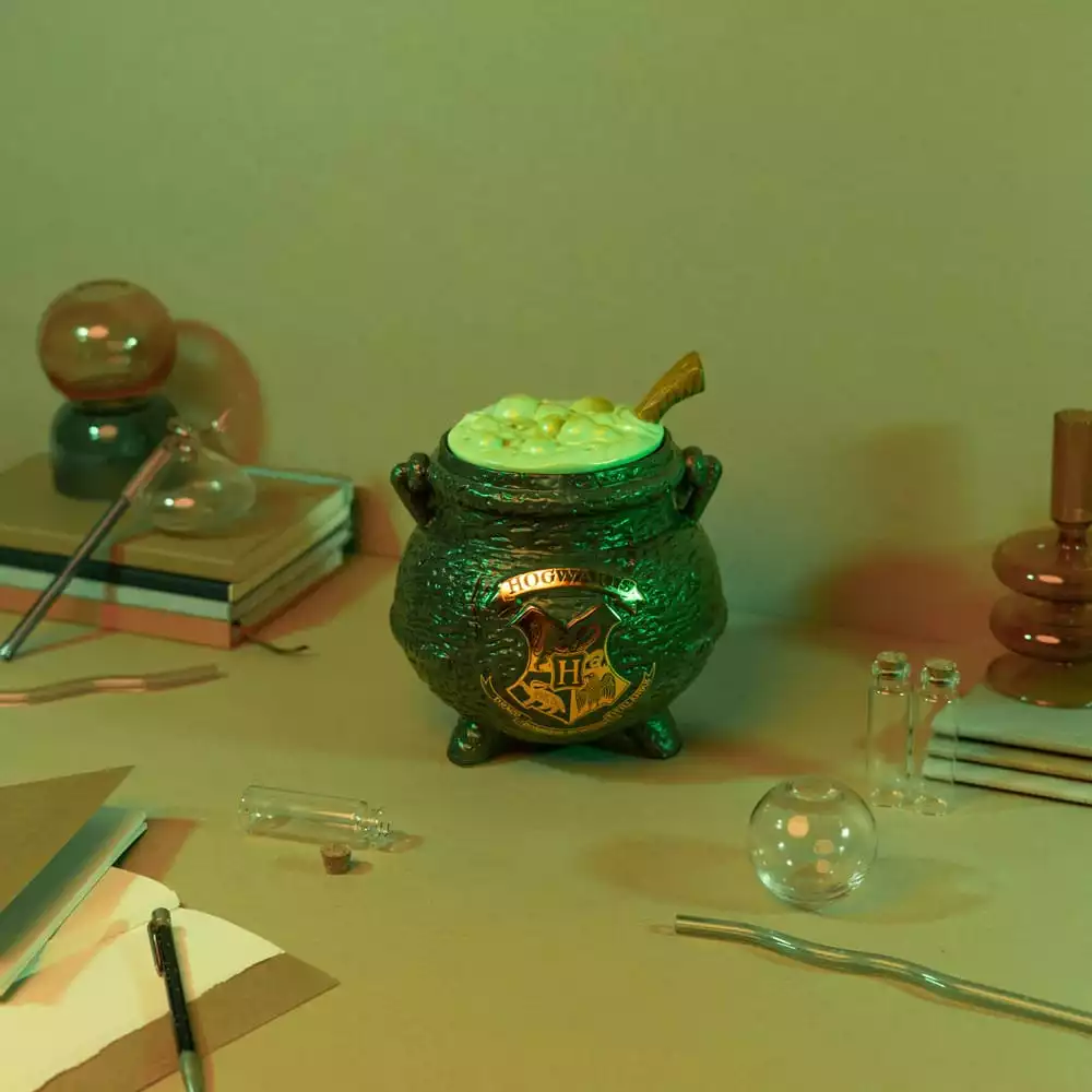 harry-potter-cookie-jar-the-leaky-cauldron-1765679401-3