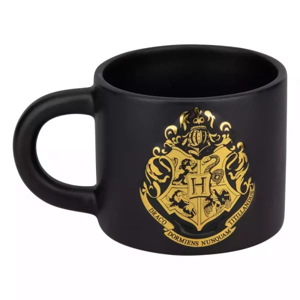 harry-potter-mug-hogwarts-crest-1765833063-3 harry-potter-mug-hogwarts-crest-1765833063-3