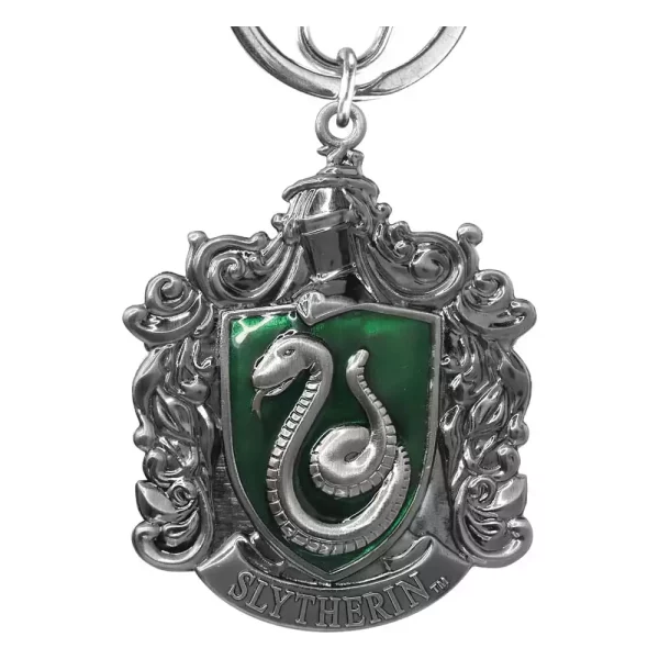 harry-potter-pewter-keychain-slytherin-crest-1765713254-0 harry-potter-pewter-keychain-slytherin-crest-1765713254-0