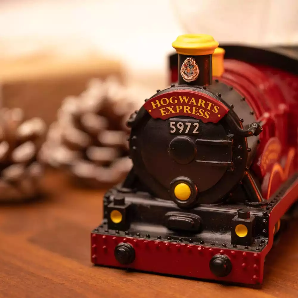 harry-potter-snow-globe-1765679451-4