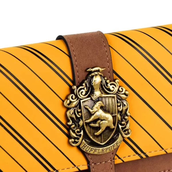 harry-potter-wallet-hufflepuff-1765673716-4