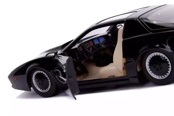 knight-rider-diecast-model-1-24-1982-ponitac-trans-am-try-me-kitt-1765684389-1