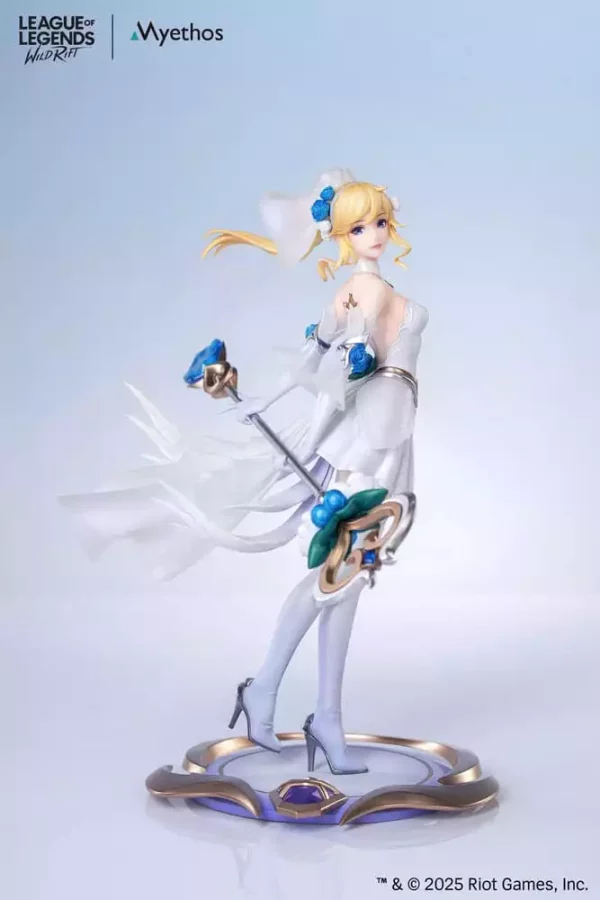 league-of-legends-gift-pvc-statue-1-8-lux-crystal-rose-ver-22-cm-1765713697-5