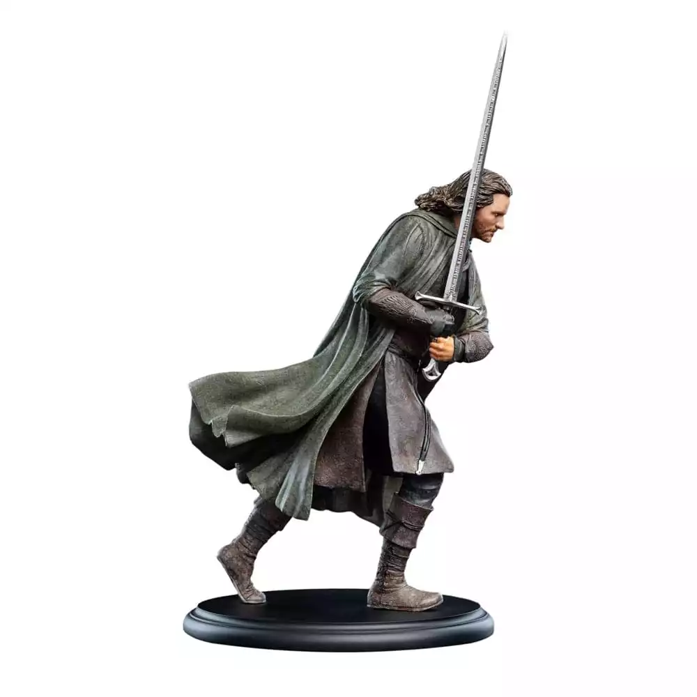 lord-of-the-rings-mini-statue-aragorn-20-cm-1764953055-4
