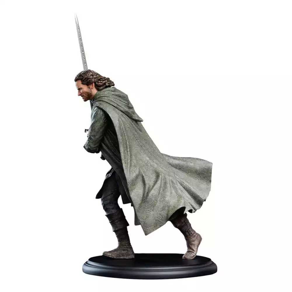 lord-of-the-rings-mini-statue-aragorn-20-cm-1764953058-8