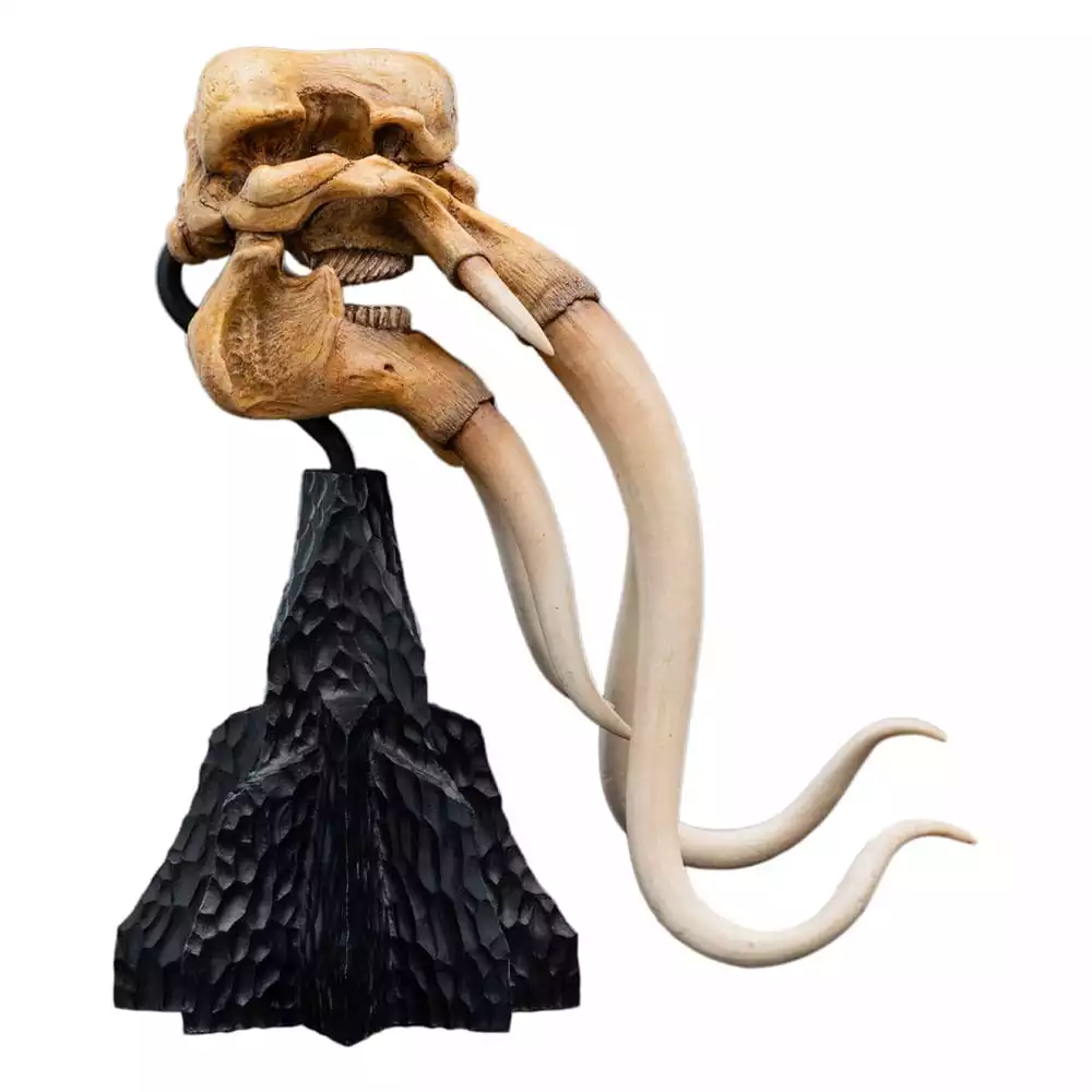 lord-of-the-rings-mini-statue-skull-of-a-mumak-15-cm-1764953088-6