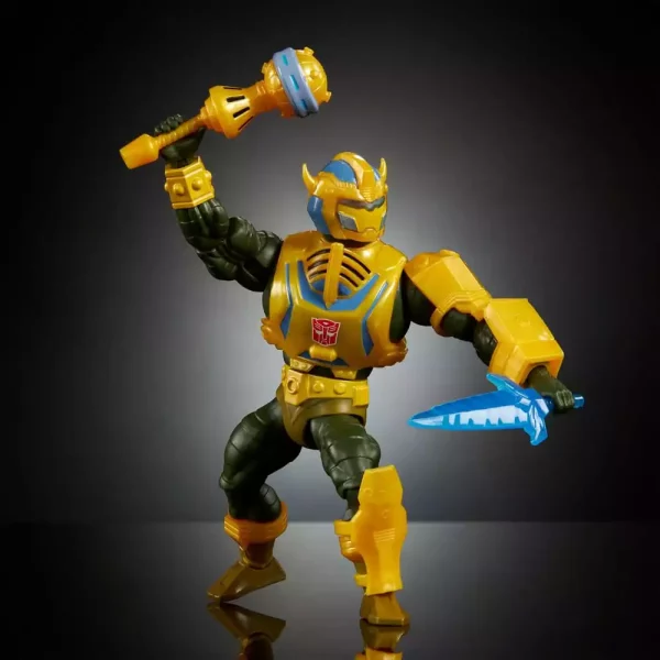 masters-of-the-universe-x-transformers-action-figure-bumblebee-armor-man-at-arms-heo-european-exclusive-14-cm-1765709935-3