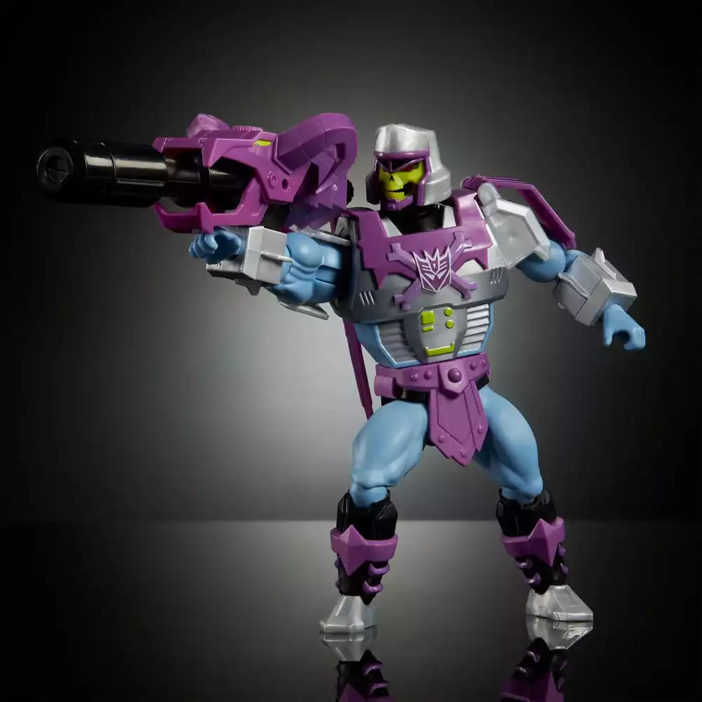masters-of-the-universe-x-transformers-action-figure-megatron-armor-skeletor-heo-european-exclusive-14-cm-1765709927-2