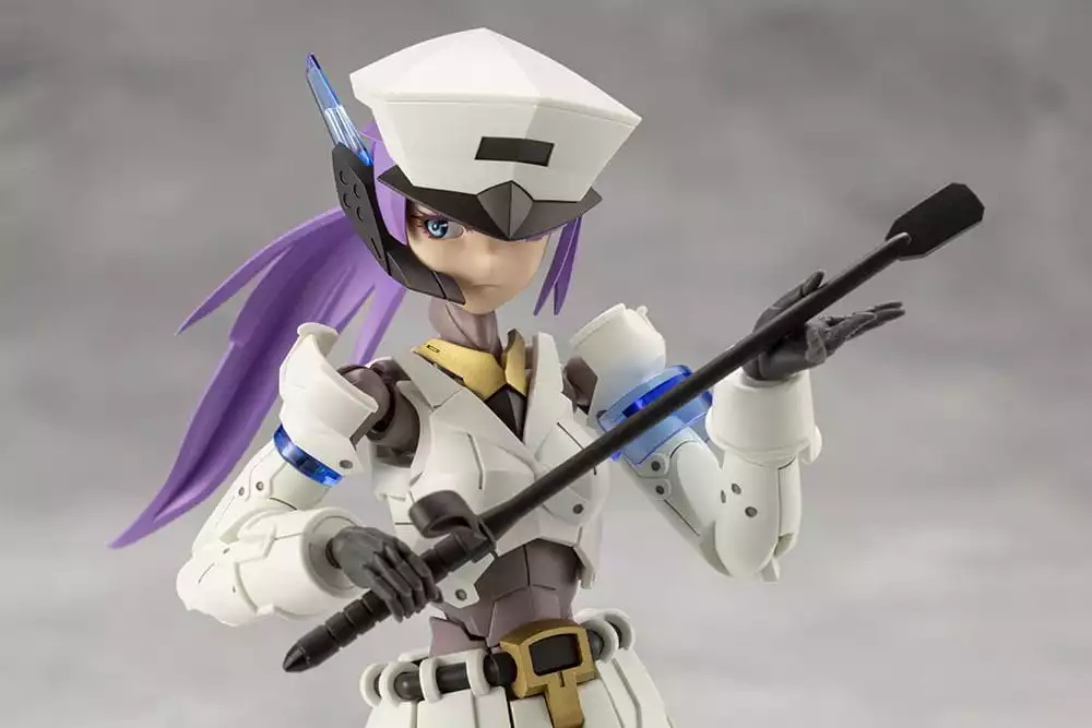 megalomaria-unlimited-universe-plastic-model-kit-vanguard-leader-16-cm-1765706407-3