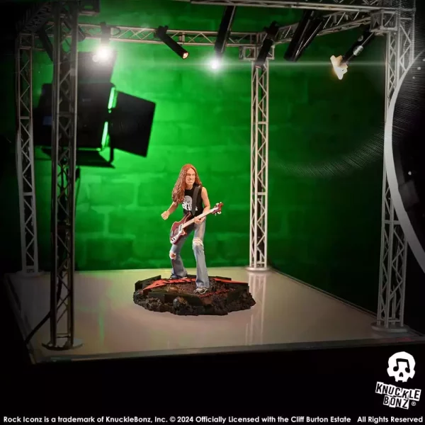 metallica-rock-iconz-statue-cliff-burton-ii-22-cm-1766139926-10