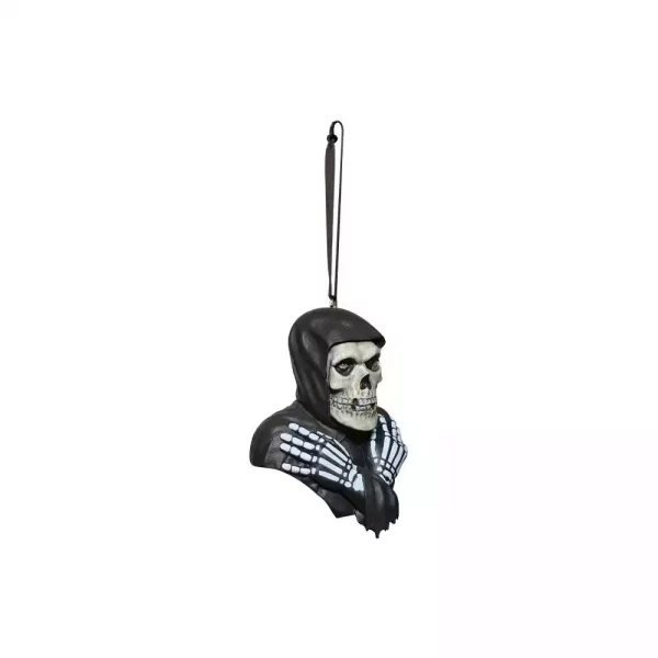 misfits-hanging-tree-ornament-fiend-1765726557-1 misfits-hanging-tree-ornament-fiend-1765726557-1