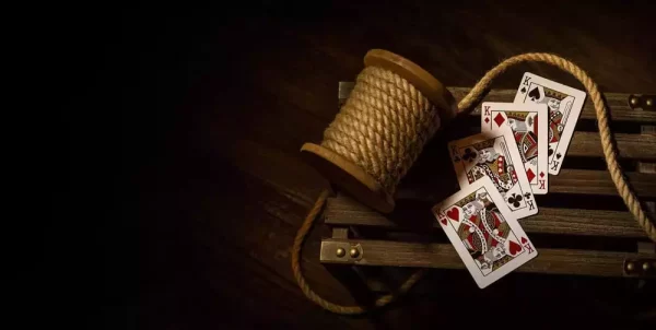 monarchs-playing-cards-red-1765725638-3