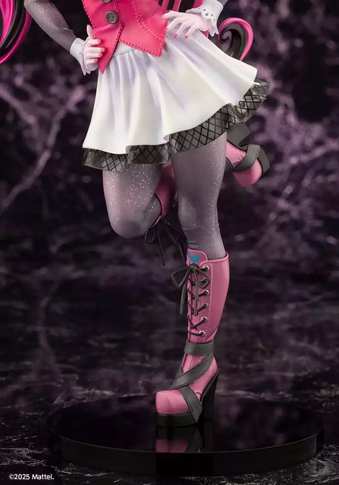 monster-high-bishoujo-pvc-statue-1-7-draculaura-26-cm-1765707844-9