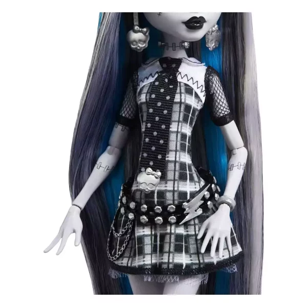 monster-high-reel-drama-doll-frankie-stein-in-black-and-white-1765709619-4 monster-high-reel-drama-doll-frankie-stein-in-black-and-white-1765709619-4