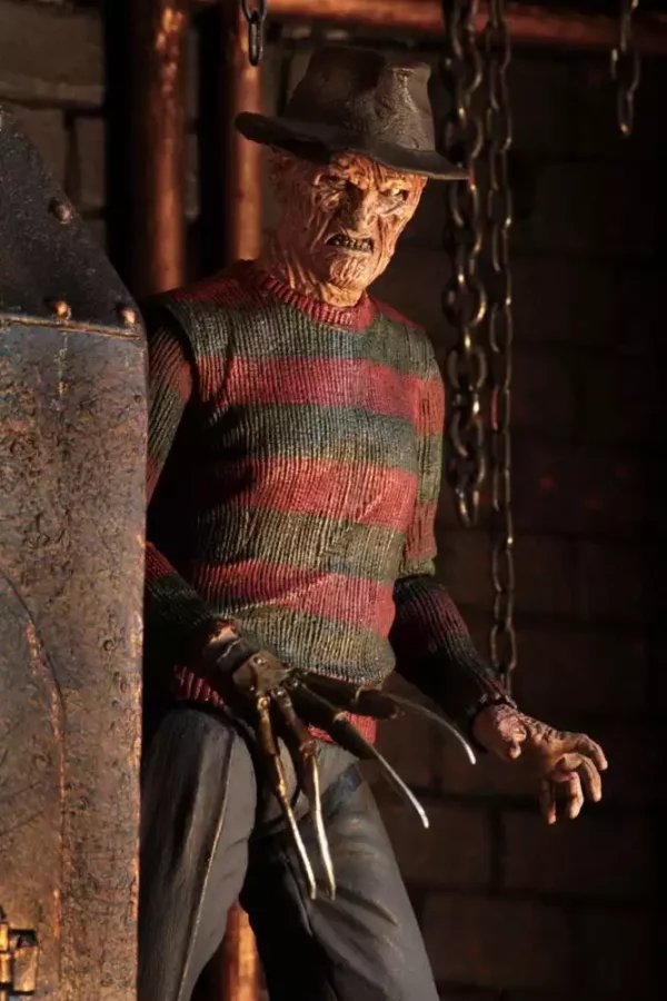 nightmare-on-elm-street-2-freddys-revenge-action-figure-ultimate-freddy-18-cm-1765713920-4