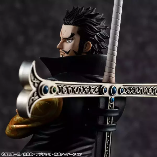 one-piece-p-o-p-sa-maximum-pvc-statue-hawk-eye-dracule-mihawk-ver-r-29-cm-1765711728-11