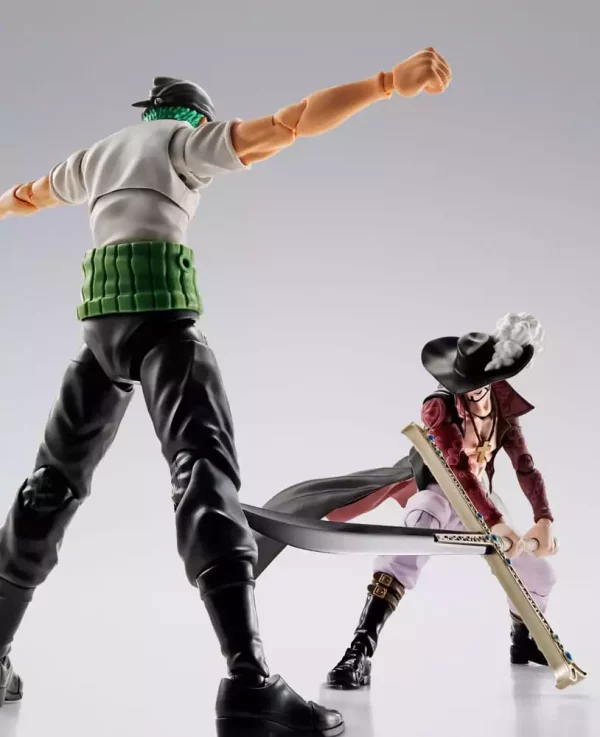 one-piece-s-h-figuarts-action-figure-dracule-mihawk-hawkeye-17-cm-1765673199-6 one-piece-s-h-figuarts-action-figure-dracule-mihawk-hawkeye-17-cm-1765673199-6