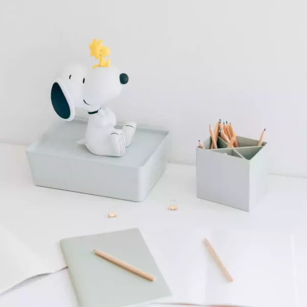 peanuts-lamp-with-usb-c-snoopy-1765679406-5 peanuts-lamp-with-usb-c-snoopy-1765679406-5